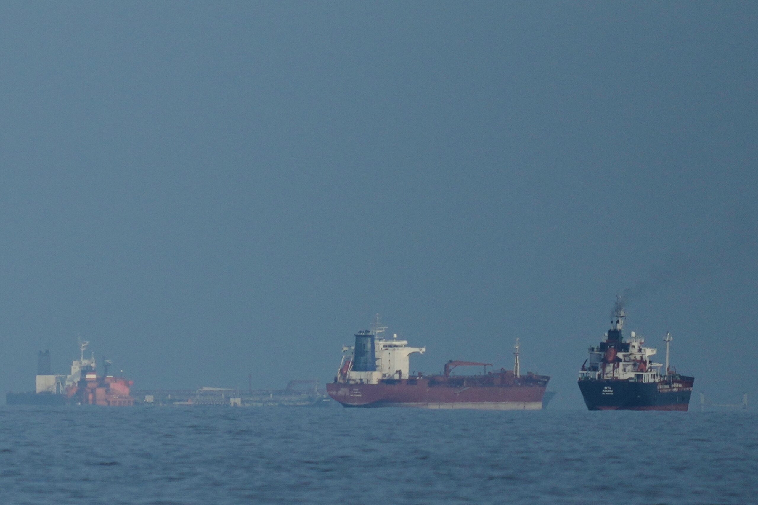Governo Trump estima que bloqueio no Golfo de Omã já custa US$ 4,8 bilhões ao Irã, diz site