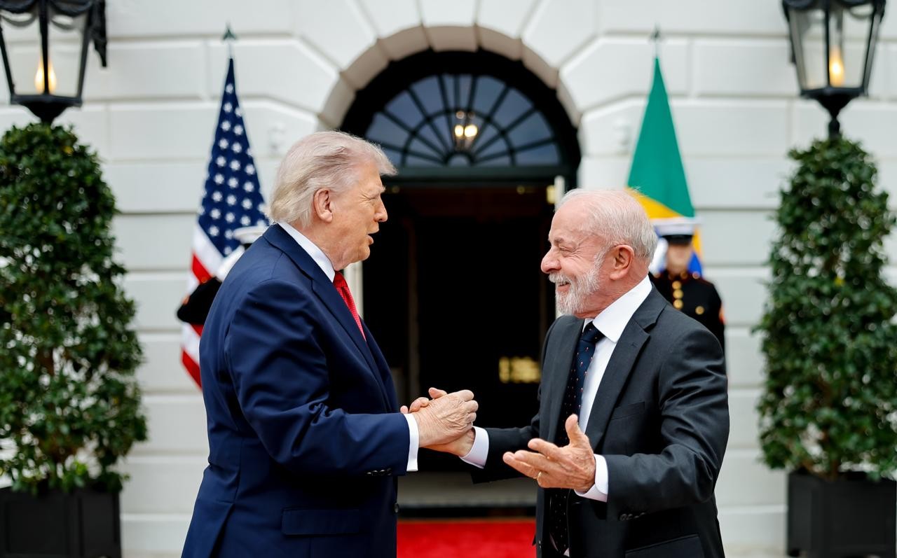 Elogio de Trump, tour na Casa Branca, três horas de reunião: como foi o encontro de Lula com o presidente americano